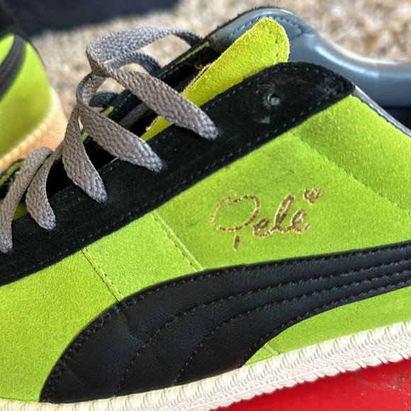 Puma Pele Brazil Soccer Limited Edition Suede Clyde Shoe Sneakers - Picture 2 of 6